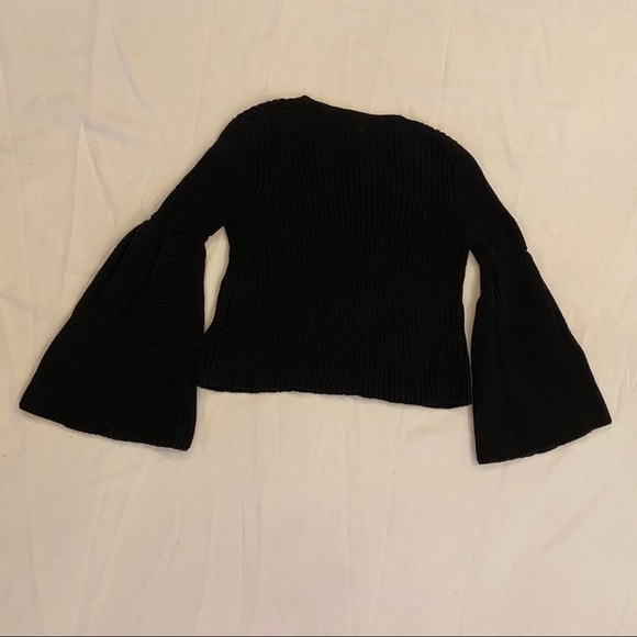 FREE PEOPLE by Urban Outfitters Women Black Bell Sleeve Boho Sweater Size XS - Picture 6 of 6
